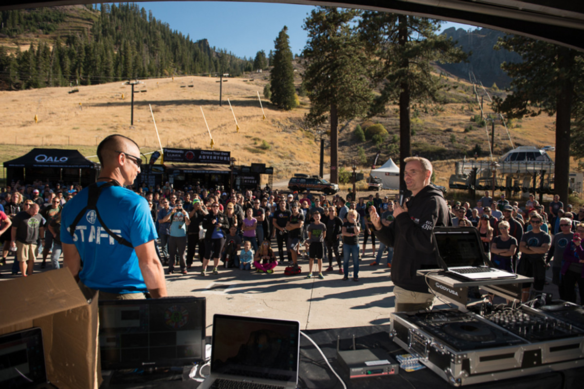 151002_AthleteBriefing_JDG0024.jpg